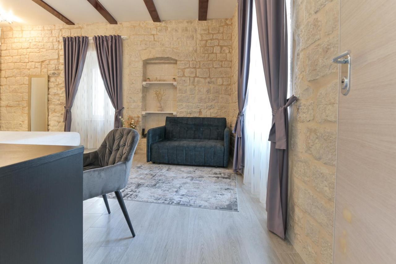 Boutique Rooms Kaleta Trogir Extérieur photo
