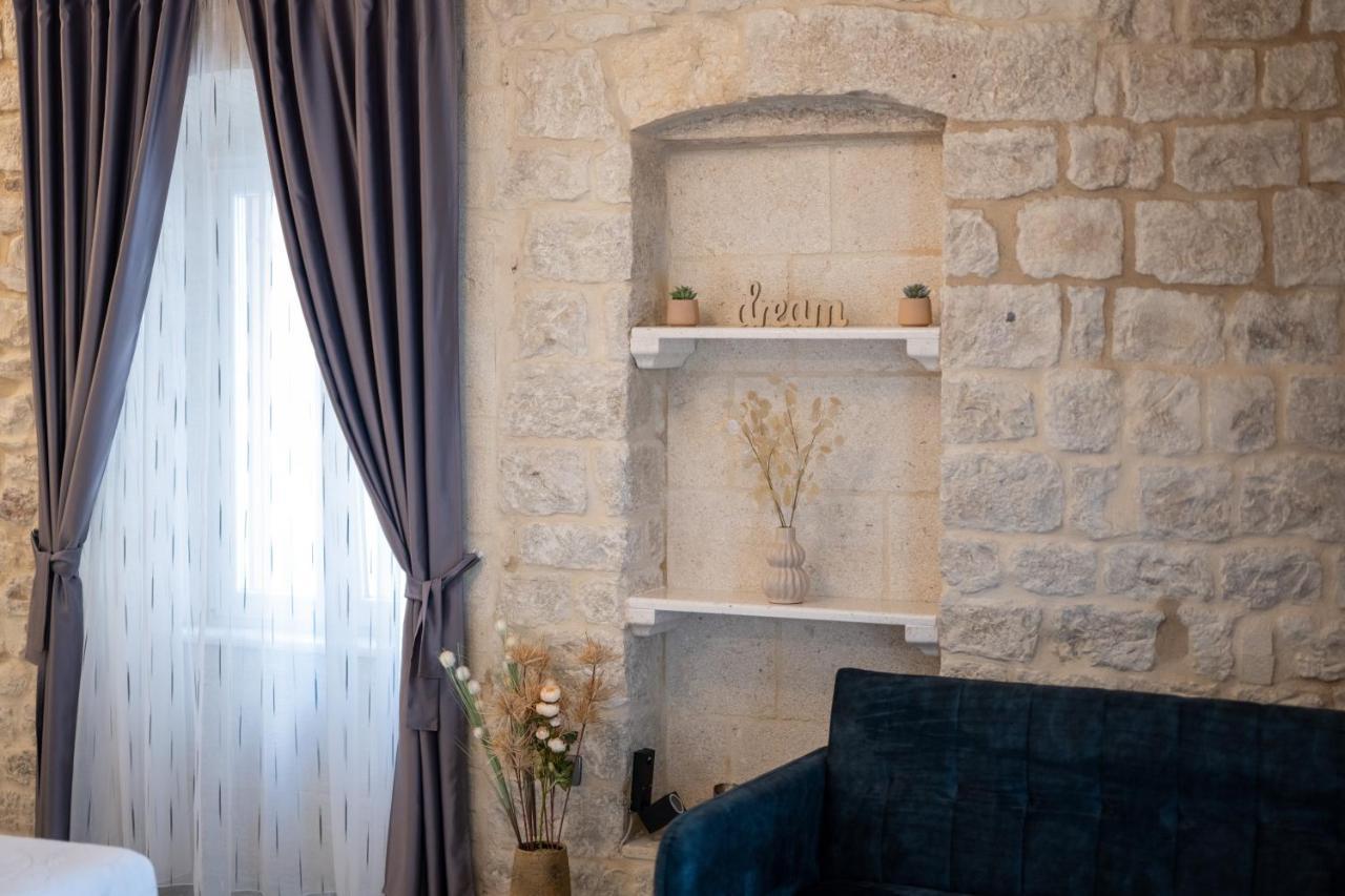 Boutique Rooms Kaleta Trogir Extérieur photo