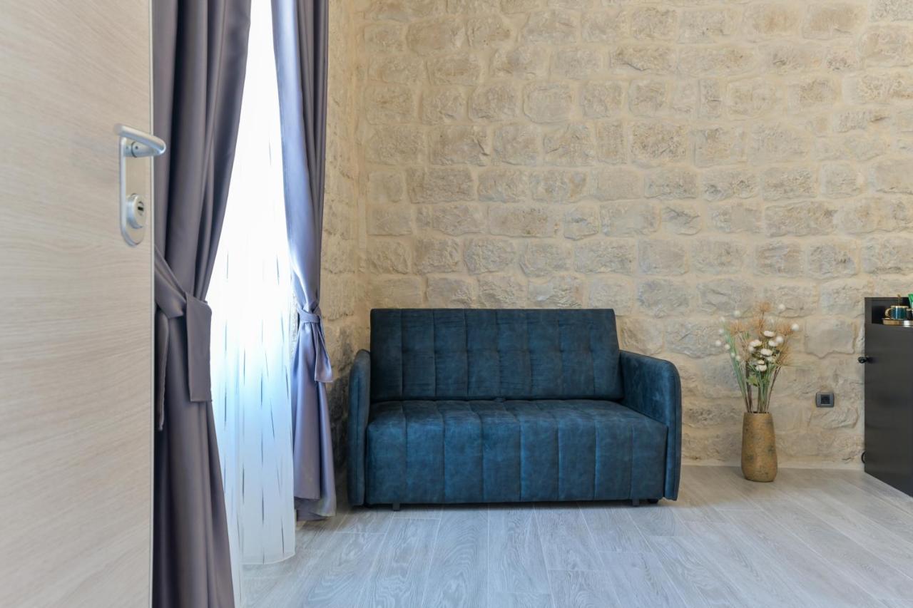 Boutique Rooms Kaleta Trogir Extérieur photo